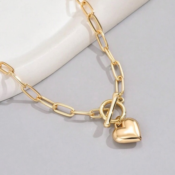 Gold Toggle Heart Charm Chain Necklace - Picture 2 of 2